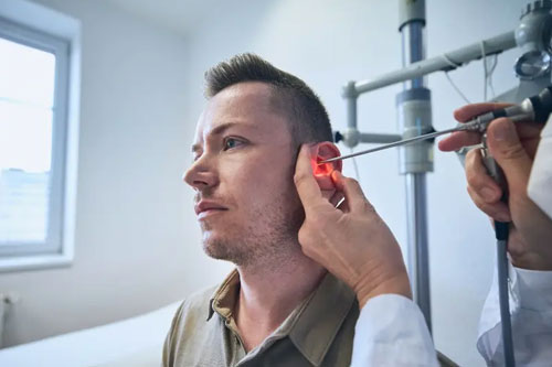 Eardrum perforation